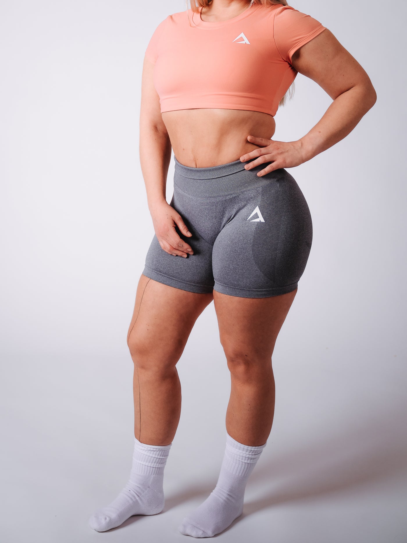 OpenBack Crop Tee - Peach