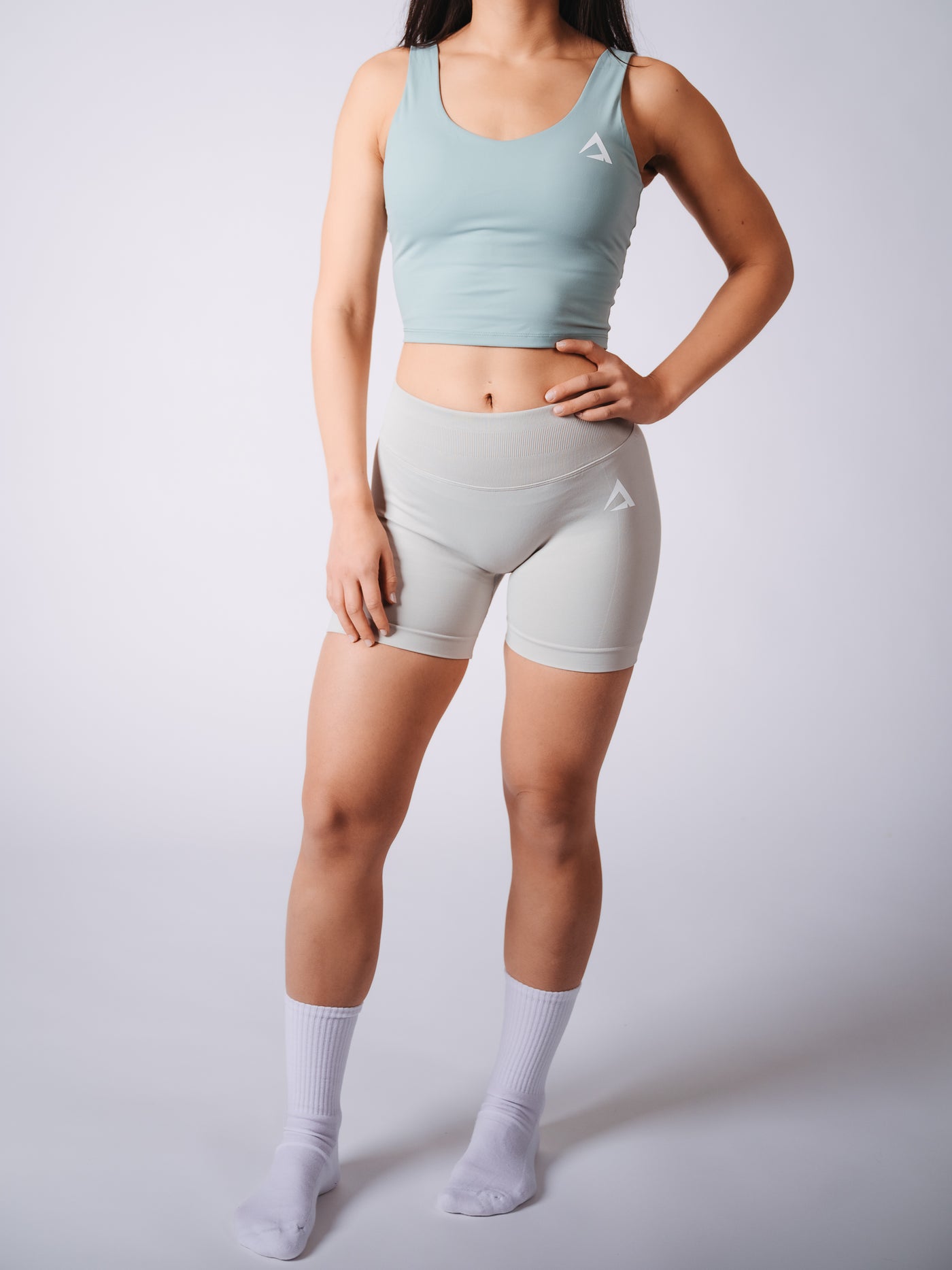 AxisWear Shorts - Light Grey