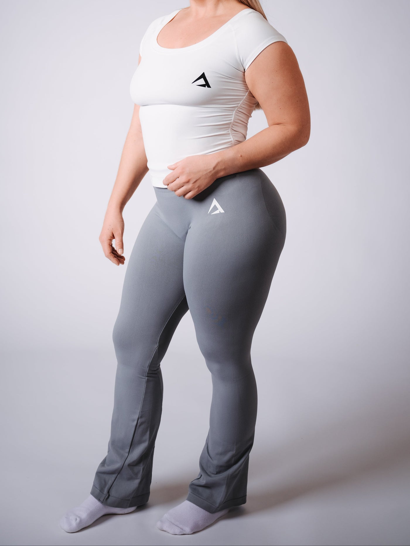 ApexFit Flare Leggings - Grey