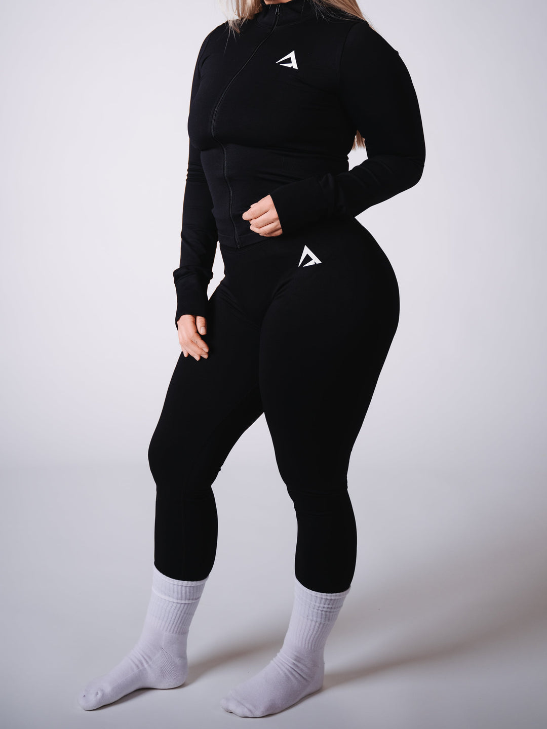 ContourFit Zip Jacket - Black